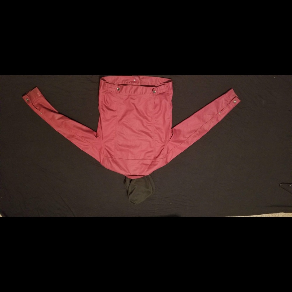 Red jacket. - Picture 2 of 3